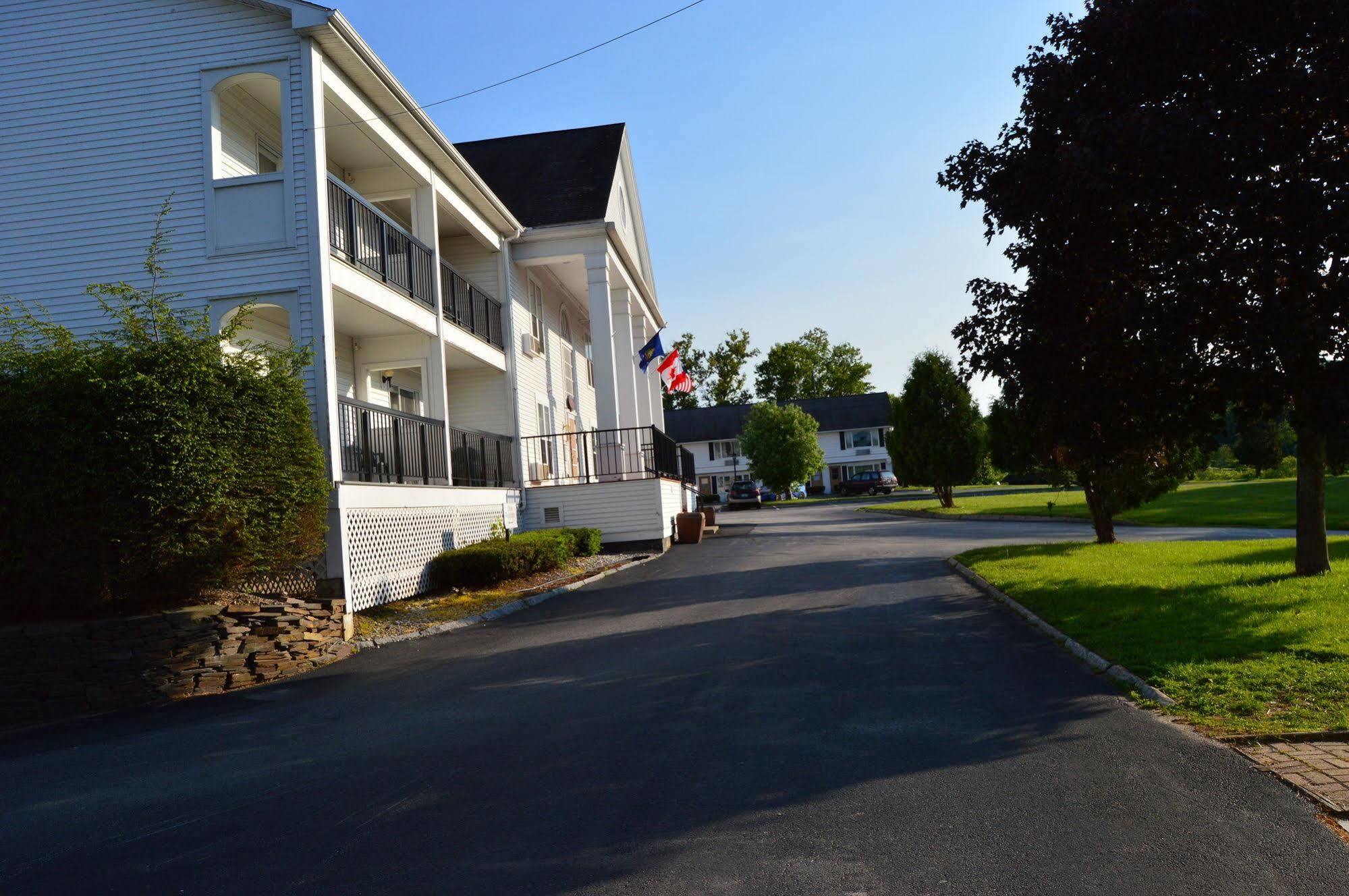 New World Inn Barre ภายนอก รูปภาพ