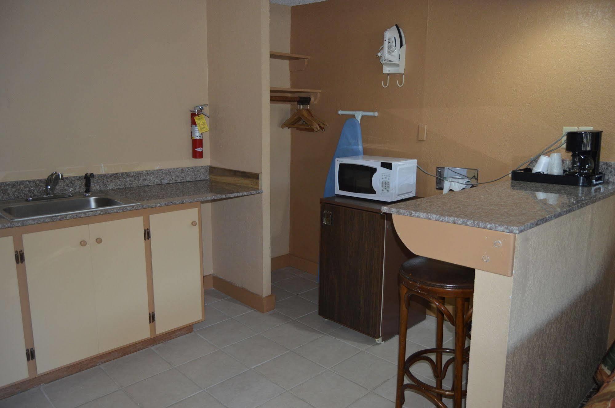 New World Inn Barre ภายนอก รูปภาพ